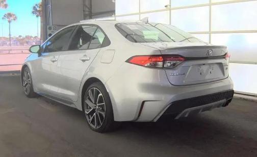 Classic Silver Metallic 2020 Toyota Corolla SE