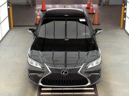 2019 Lexus ES 350 Base