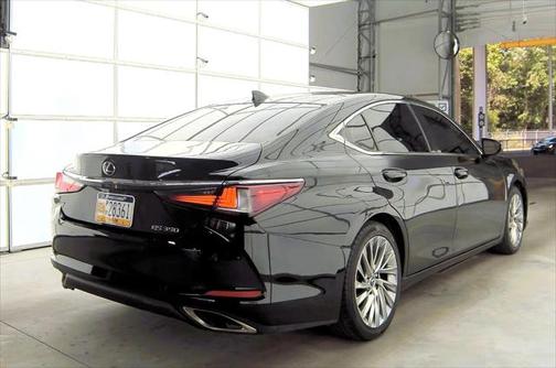 2019 Lexus ES 350 Base