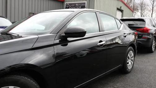 2022 Nissan Altima S FWD