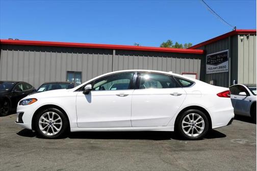 2020 Ford Fusion Hybrid SE