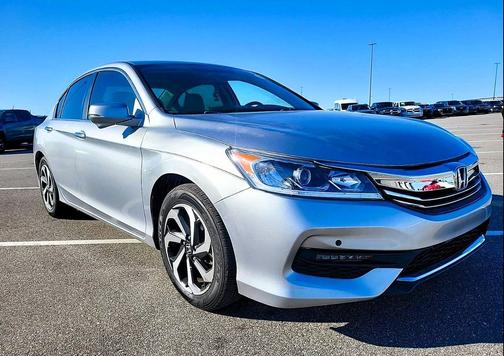 2017 Honda Accord EX