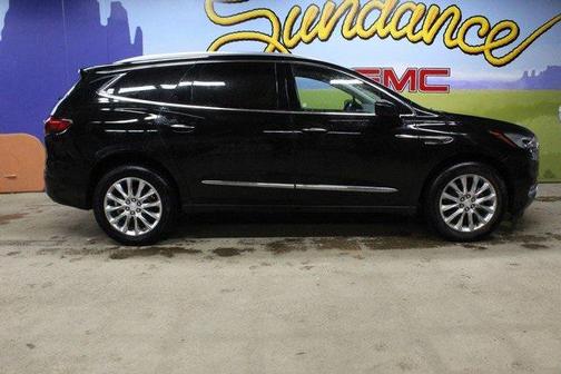 2021 Buick Enclave AWD Essence