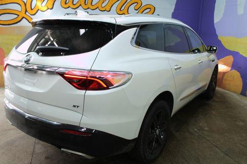 White 2024 Buick Enclave Essence AWD