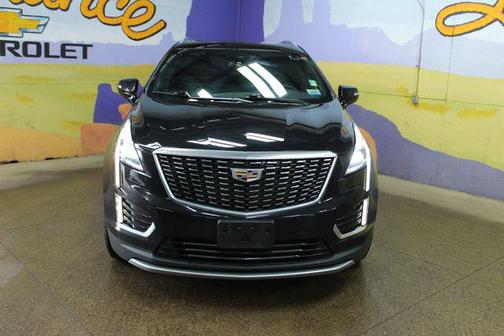 Stellar Black Metallic 2022 Cadillac XT5 Premium Luxury