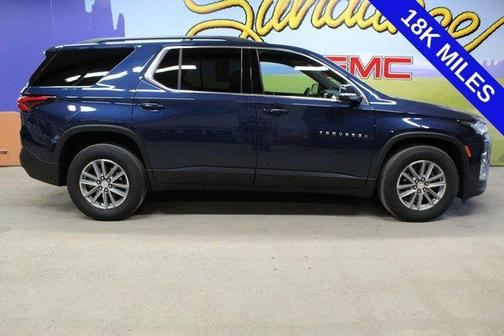 Northsky Blue Metallic 2023 Chevrolet Traverse LT Cloth