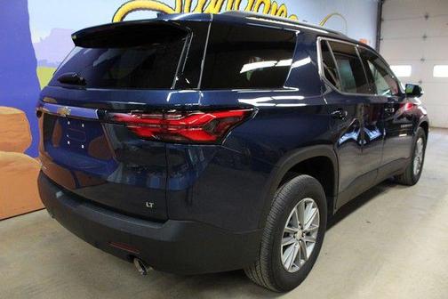 Northsky Blue Metallic 2023 Chevrolet Traverse LT Cloth