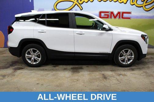 Summit White 2024 GMC Terrain SLE