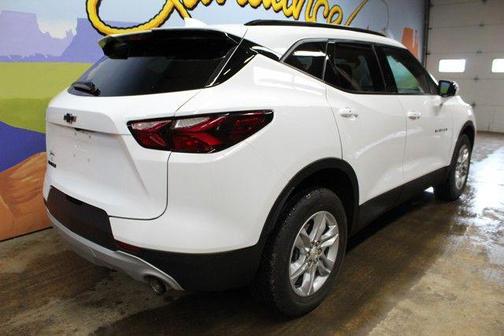 Summit White 2022 Chevrolet Blazer 2LT