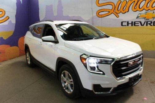 2022 GMC Terrain SLE