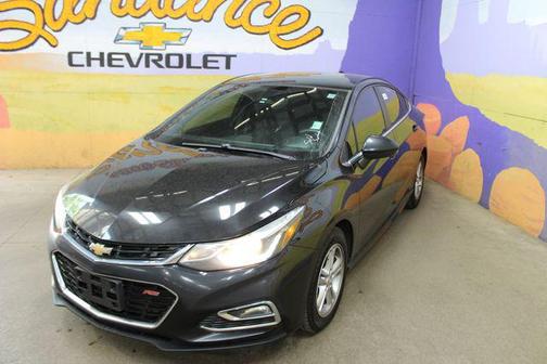 Black 2017 Chevrolet Cruze LT