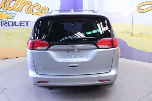 2020 Chrysler Voyager LXI