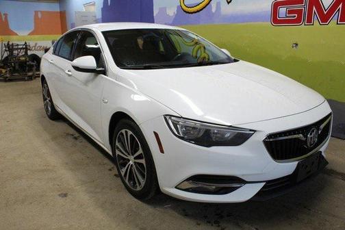 2019 Buick Regal Sportback FWD Preferred II
