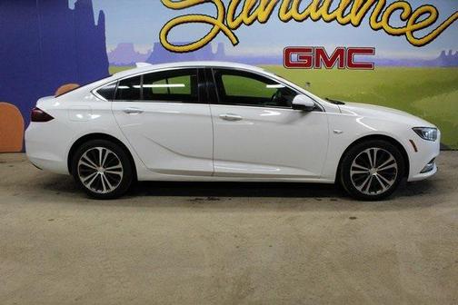 2019 Buick Regal Sportback FWD Preferred II