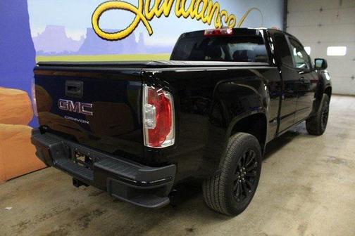 2022 GMC Canyon Elevation Standard