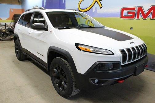 Bright White 2015 Jeep Cherokee Trailhawk