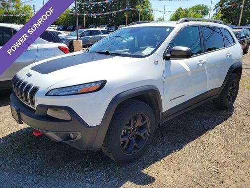 Bright White 2015 Jeep Cherokee Trailhawk