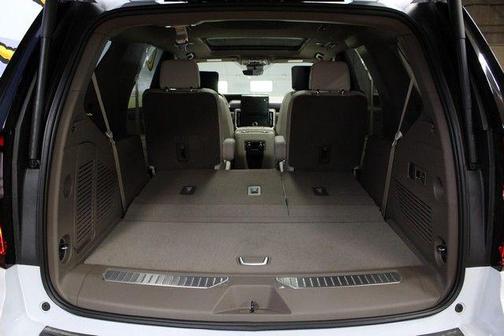 Glacier White Tricoat 2026 GMC Yukon Denali