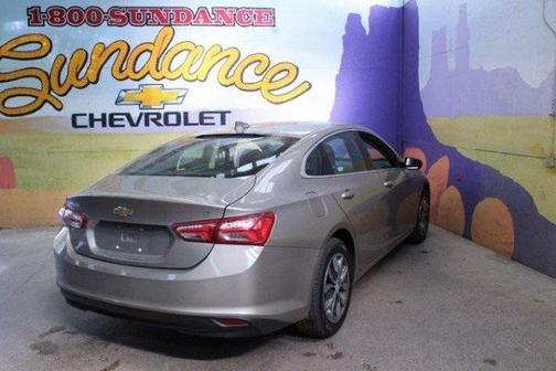 2022 Chevrolet Malibu FWD LT