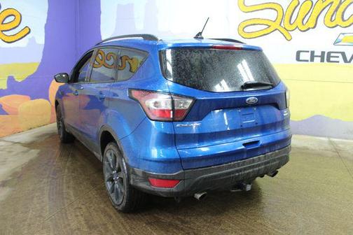 LIGHTNING BLUE METALLIC 2018 Ford Escape SE