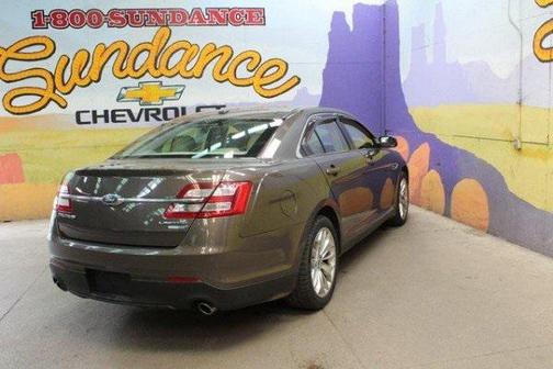 2016 Ford Taurus Limited