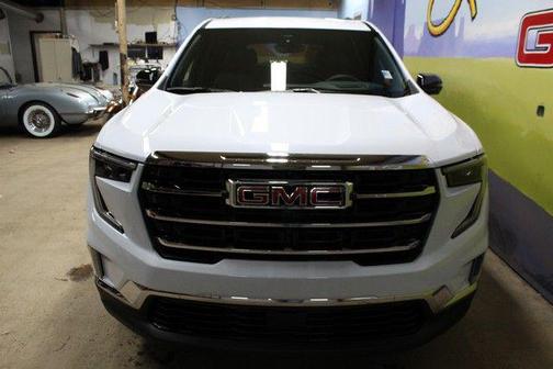 Glacier White Tricoat 2026 GMC Acadia Elevation AWD