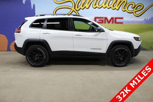 2020 Jeep Cherokee Trailhawk