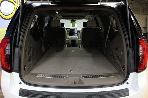 Summit White 2026 GMC Yukon XL Denali