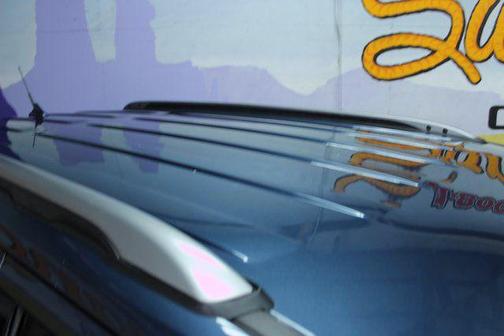 BLUE METALLIC 2019 Ford Explorer XLT