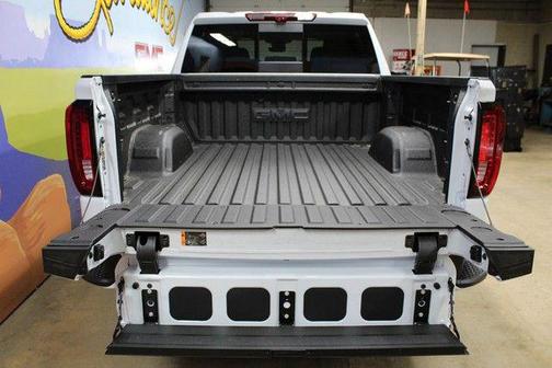 Glacier White Tricoat 2026 GMC Sierra 1500 Denali