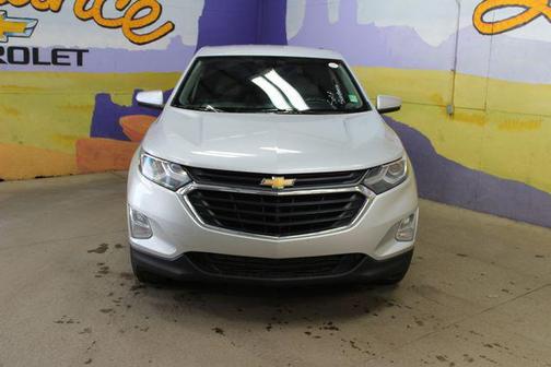 Silver Ice Metallic 2019 Chevrolet Equinox 1LT