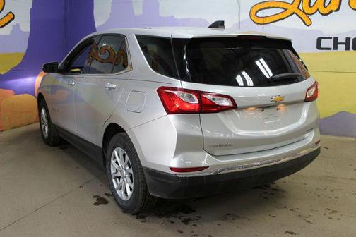 Silver Ice Metallic 2019 Chevrolet Equinox 1LT