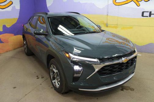 Cypress Gray 2025 Chevrolet Trax LT