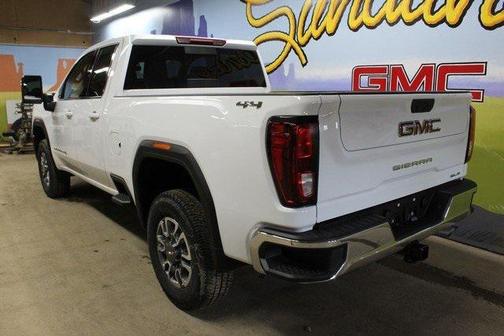 2025 GMC Sierra 2500 SLE
