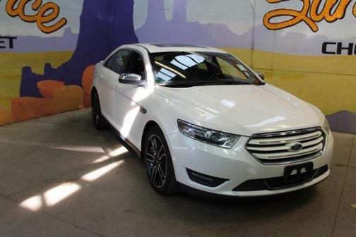 2017 Ford Taurus Limited