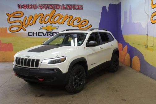 Pearl White 2019 Jeep Cherokee Trailhawk Elite