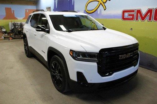 2023 GMC Acadia AWD SLT