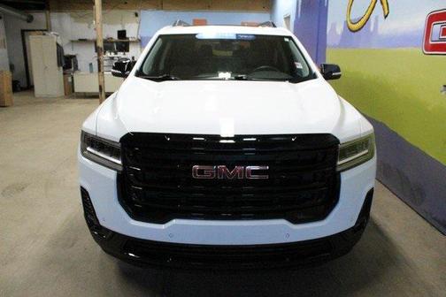 2023 GMC Acadia AWD SLT