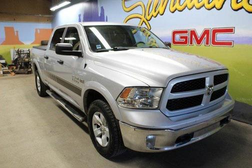 2017 RAM 1500 SLT