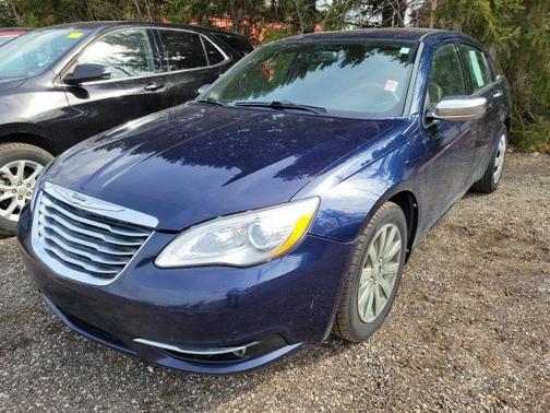 2013 Chrysler 200 Limited