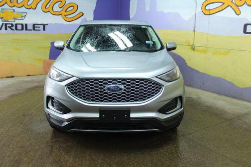 ICONIC SILVER 2024 Ford Edge SEL