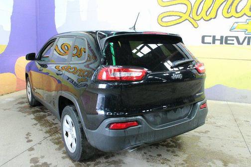 2017 Jeep Cherokee Sport