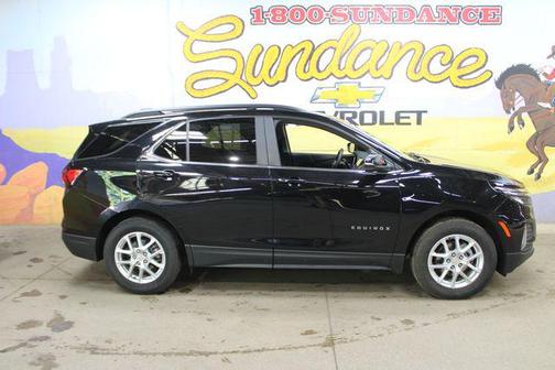 Mosaic Black Metallic 2024 Chevrolet Equinox 1LT