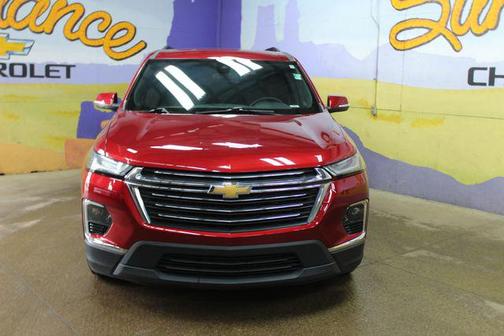 Radiant Red Tintcoat 2023 Chevrolet Traverse LT Cloth