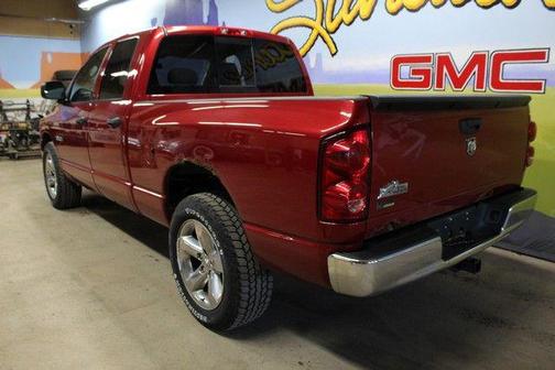 Inferno Red Crystal Pearlcoat 2008 Dodge Ram 1500 SLT Quad Cab
