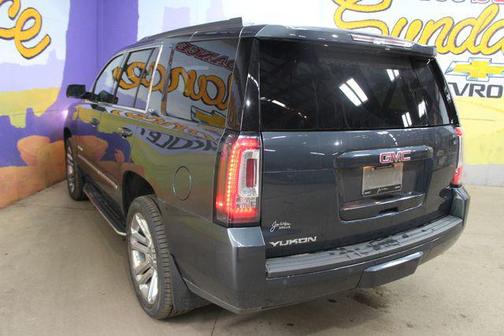 Sky 2020 GMC Yukon SLT