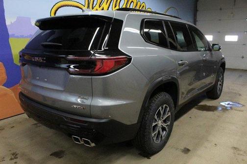2025 GMC Acadia AWD AT4