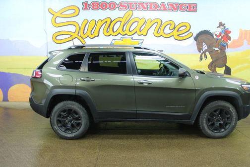 Olive Green Pearl 2020 Jeep Cherokee Trailhawk