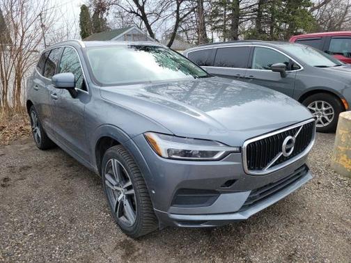 2019 Volvo XC60 T6 Momentum