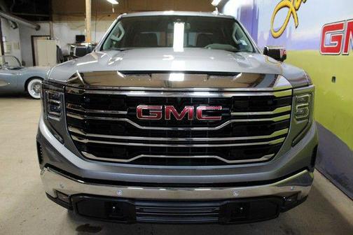 Sterling Metallic 2026 GMC Sierra 1500 SLT